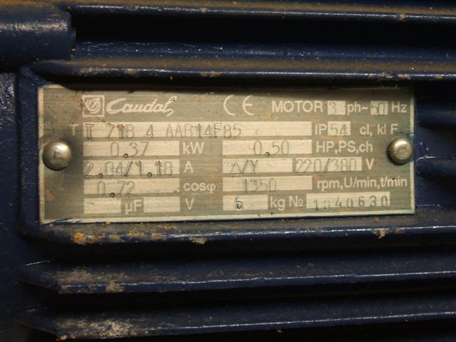 motor 220-380 (Small).JPG