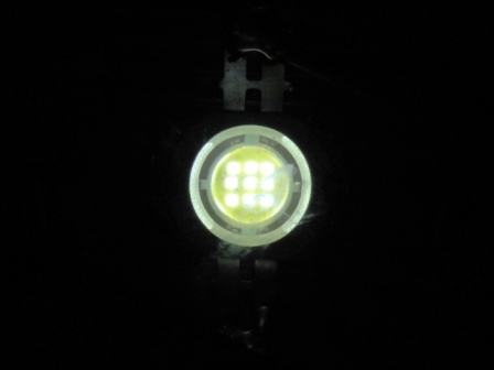 pormenor dos 9 microleds acessos.JPG