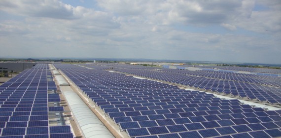 Maior Projeto Fotovoltaico do Mundo.jpg