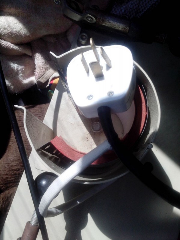 PLUG 4 PINOS.jpg