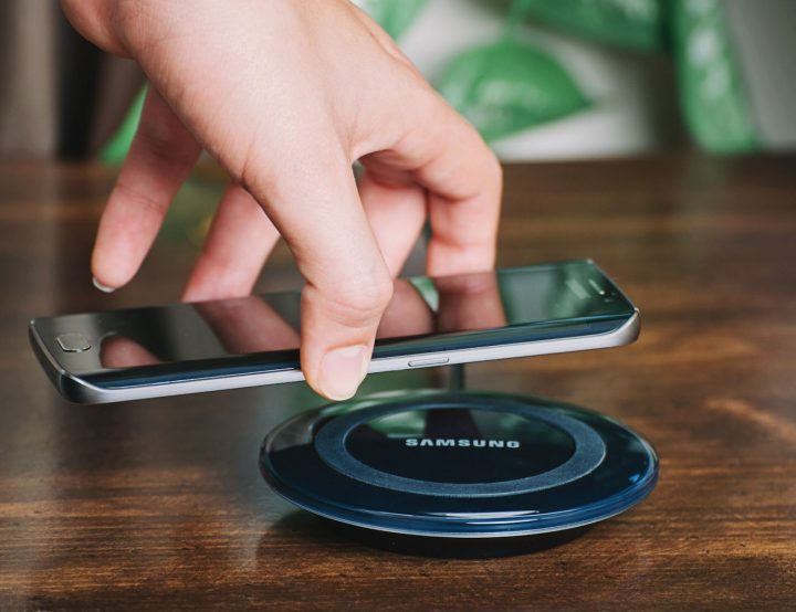 Samsung-Wireless-charge.jpg